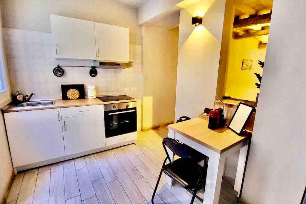 " In Centro Da Marghe" By Revenue House Apartman Parma Kültér fotó